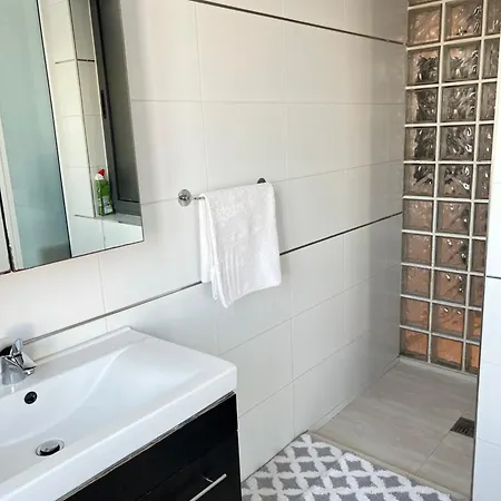 Premier Mansions Kwatera prywatna *