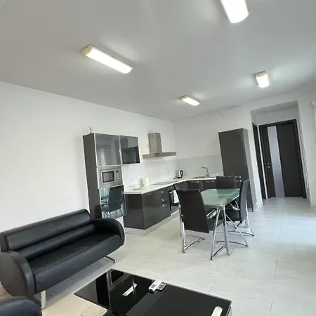 Premier Mansions Kwatera prywatna Żebbuġ